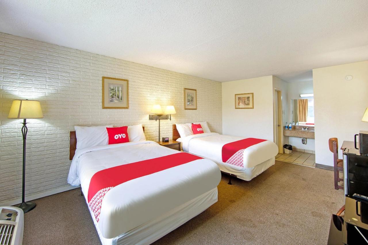 Oyo Hotel Doswell Kings Dominion ภายนอก รูปภาพ