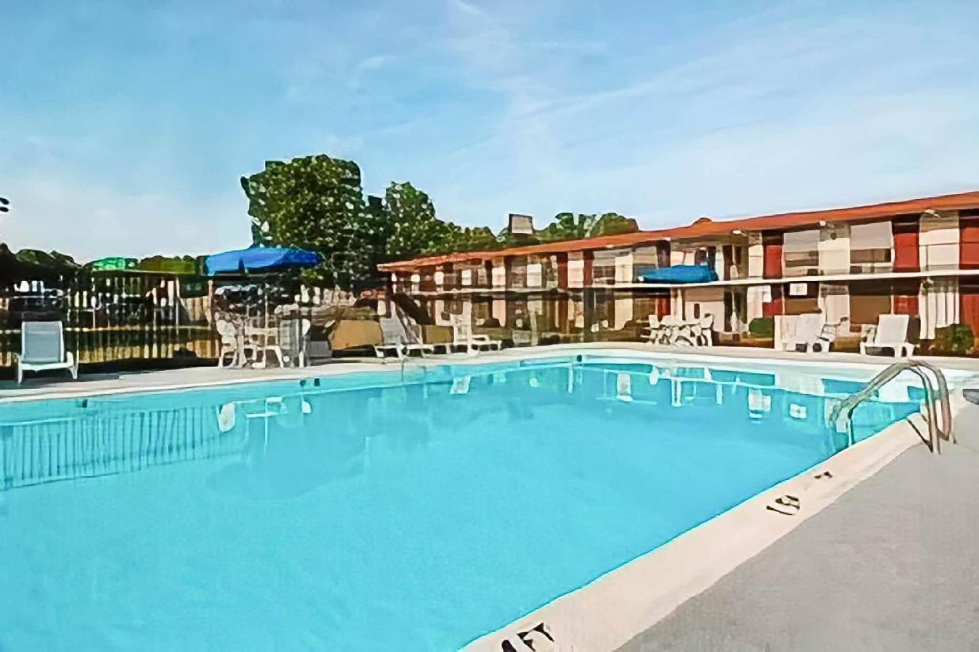 Oyo Hotel Doswell Kings Dominion ภายนอก รูปภาพ
